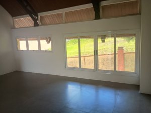 Casa com 150m², 3 dormitórios no bairro Aberta dos Morros em Porto Alegre para Alugar