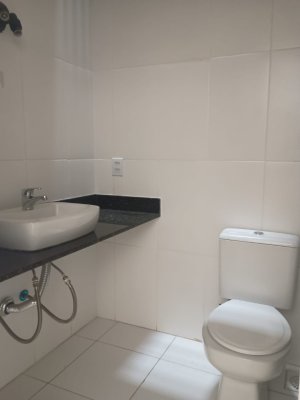 Casa com 150m², 3 dormitórios no bairro Aberta dos Morros em Porto Alegre para Alugar