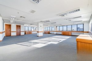 Conjunto/Sala com 380m² no bairro Auxiliadora em Porto Alegre para Alugar