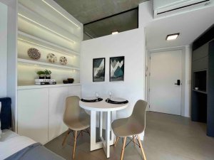 Apartamento com 32m², 1 dormitório no bairro Menino Deus em Porto Alegre para Alugar