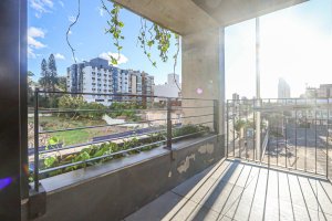 Apartamento com 32m², 1 dormitório no bairro Menino Deus em Porto Alegre para Alugar