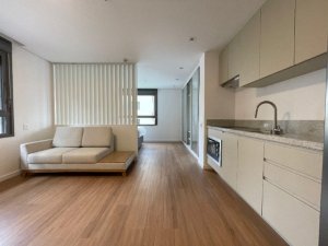 Apartamento com 35m², 1 dormitório no bairro Petrópolis em Porto Alegre para Alugar