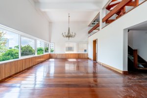 Apartamento com 342m², 3 dormitórios no bairro Petrópolis em Porto Alegre para Alugar