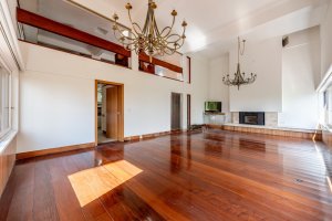 Apartamento com 342m², 3 dormitórios no bairro Petrópolis em Porto Alegre para Alugar