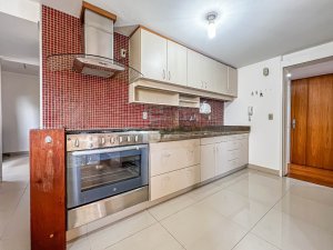 Apartamento com 342m², 3 dormitórios no bairro Petrópolis em Porto Alegre para Alugar