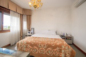 Apartamento com 369m², 4 dormitórios no bairro Jardim Botânico em Porto Alegre para Alugar