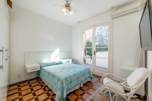 Casa com 500m², 3 dormitórios no bairro Petrópolis em Porto Alegre para Alugar