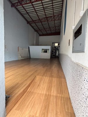 Loja com 150m² no bairro Bom Fim em Porto Alegre para Alugar