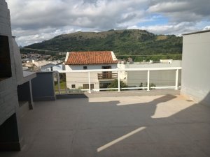 Casa com 150m², 3 dormitórios no bairro Aberta dos Morros em Porto Alegre para Alugar