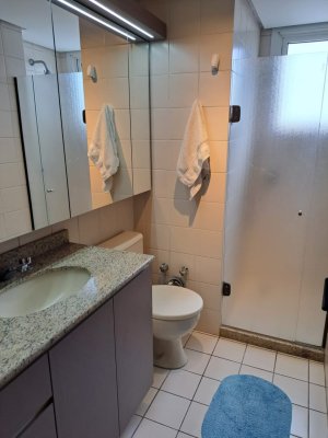 Apartamento com 120m², 3 dormitórios no bairro Petrópolis em Porto Alegre para Alugar