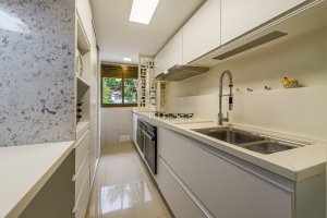Apartamento com 150m², 2 dormitórios no bairro Petrópolis em Porto Alegre para Alugar