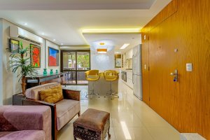 Apartamento com 150m², 2 dormitórios no bairro Petrópolis em Porto Alegre para Alugar