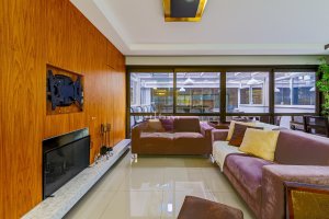 Apartamento com 150m², 2 dormitórios no bairro Petrópolis em Porto Alegre para Alugar