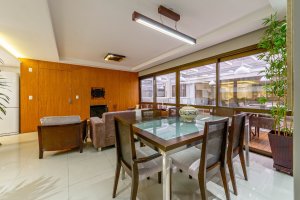 Apartamento com 150m², 2 dormitórios no bairro Petrópolis em Porto Alegre para Alugar