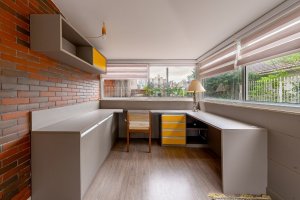 Apartamento com 150m², 2 dormitórios no bairro Petrópolis em Porto Alegre para Alugar
