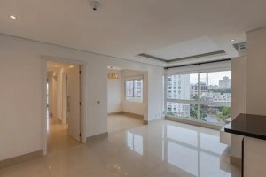 Apartamento com 79m², 2 dormitórios no bairro Passo da Areia em Porto Alegre para Alugar