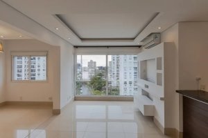 Apartamento com 79m², 2 dormitórios no bairro Passo da Areia em Porto Alegre para Alugar