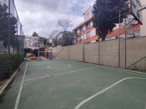 Apartamento com 85m², 2 dormitórios no bairro Jardim Lindóia em Porto Alegre para Alugar