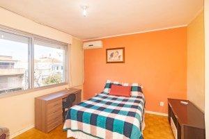 Apartamento com 78m², 2 dormitórios no bairro Santana em Porto Alegre para Alugar