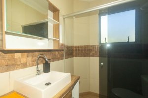 Apartamento com 78m², 2 dormitórios no bairro Santana em Porto Alegre para Alugar