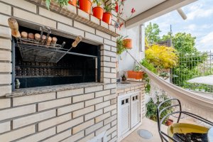 Casa em Condomínio com 324m², 3 dormitórios no bairro Três Figueiras em Porto Alegre para Alugar