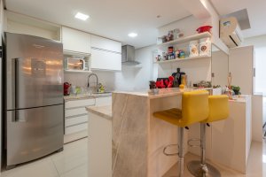 Apartamento com 90m², 2 dormitórios no bairro Petrópolis em Porto Alegre para Alugar