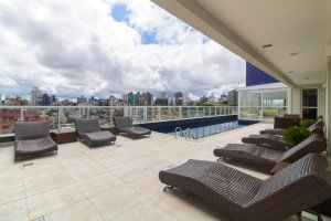 Apartamento com 90m², 2 dormitórios no bairro Petrópolis em Porto Alegre para Alugar