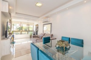 Apartamento com 80m², 2 dormitórios no bairro Petrópolis em Porto Alegre para Alugar