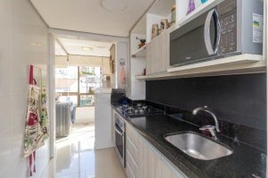 Apartamento com 80m², 2 dormitórios no bairro Petrópolis em Porto Alegre para Alugar