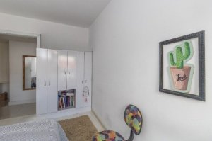 Apartamento com 80m², 2 dormitórios no bairro Petrópolis em Porto Alegre para Alugar