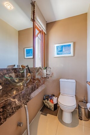 Apartamento com 207m², 3 dormitórios no bairro Rio Branco em Porto Alegre para Alugar