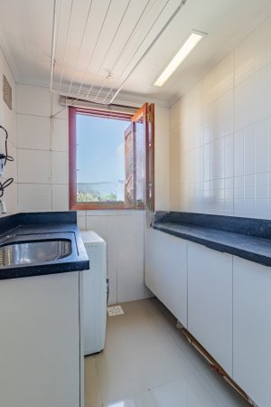 Apartamento com 207m², 3 dormitórios no bairro Rio Branco em Porto Alegre para Alugar