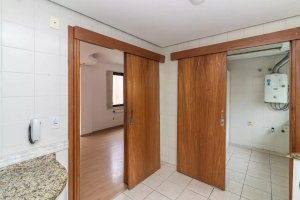 Apartamento com 92m², 3 dormitórios no bairro Petrópolis em Porto Alegre para Alugar