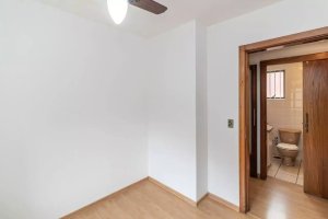 Apartamento com 92m², 3 dormitórios no bairro Petrópolis em Porto Alegre para Alugar