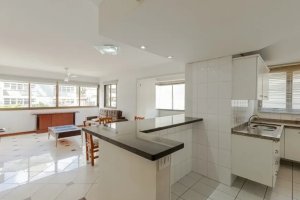 Apartamento com 143m², 2 dormitórios no bairro Petrópolis em Porto Alegre para Alugar