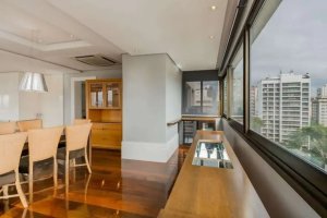 Apartamento com 600m², 4 dormitórios no bairro Mont Serrat em Porto Alegre para Alugar