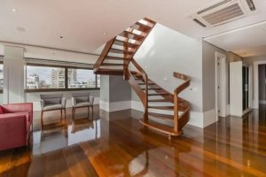 Apartamento com 600m², 4 dormitórios no bairro Mont Serrat em Porto Alegre para Alugar