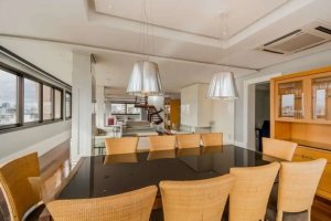 Apartamento com 600m², 4 dormitórios no bairro Mont Serrat em Porto Alegre para Alugar