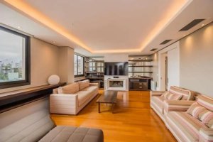 Apartamento com 600m², 4 dormitórios no bairro Mont Serrat em Porto Alegre para Alugar