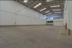 Pavilhão com 1.033m² no bairro Anchieta em Porto Alegre para Alugar