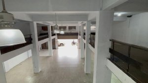 Loja com 247m² no bairro Floresta em Porto Alegre para Alugar