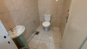 Loja com 247m² no bairro Floresta em Porto Alegre para Alugar