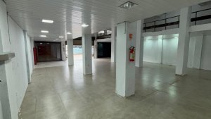 Loja com 247m² no bairro Floresta em Porto Alegre para Alugar