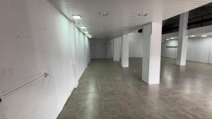 Loja com 247m² no bairro Floresta em Porto Alegre para Alugar