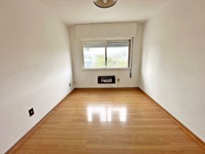 Apartamento com 112m², 3 dormitórios no bairro Petrópolis em Porto Alegre para Alugar