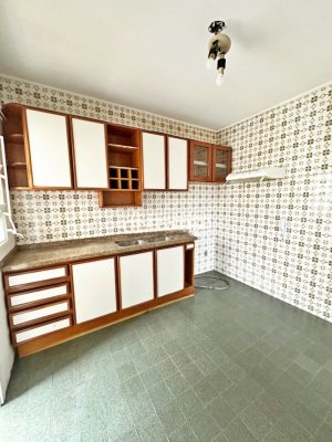 Apartamento com 112m², 3 dormitórios no bairro Petrópolis em Porto Alegre para Alugar