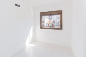 Apartamento com 79m², 2 dormitórios no bairro Higienópolis em Porto Alegre para Alugar