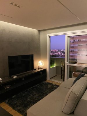 Apartamento com 51m², 1 dormitório no bairro Petrópolis em Porto Alegre para Alugar