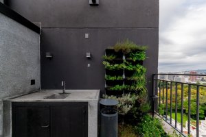 Apartamento com 30m², 1 dormitório no bairro Mont Serrat em Porto Alegre para Alugar