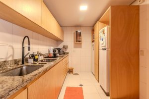 Casa em Condomínio com 324m², 4 dormitórios no bairro Três Figueiras em Porto Alegre para Alugar